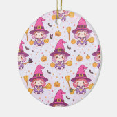Spooky Halloween Pattern with Pumpkins and witch  Keramisch Ornament (Links)