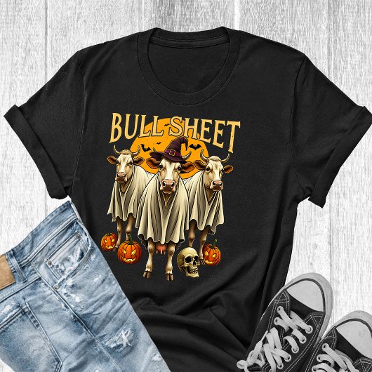 Spooky Leuke Kleding: Bull Sheet Halloween T-Shirt