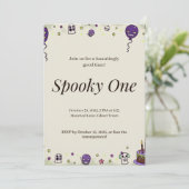 Spooky One Halloween Party Custom Invitation Kaart (Staand voorkant)