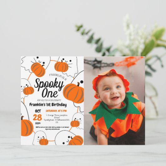 Spooky One Halloween Schattigee Ghouls Verjaardags Kaart (Staand voorkant)