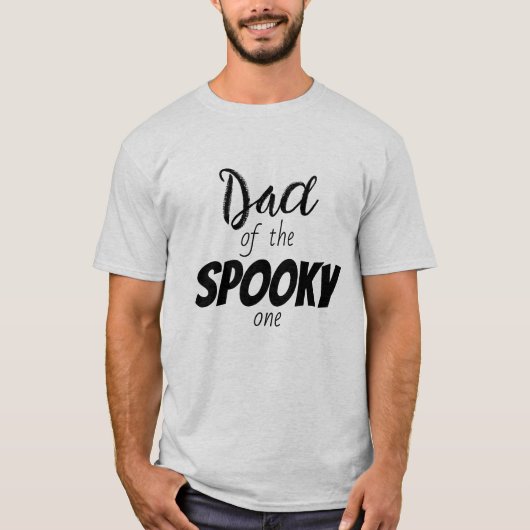 Spooky One | Halloween Verjaardag | Papa Shirt Bla (Voorkant)