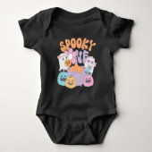 Spooky One Hippie Halloween Ghost Romper (Voorkant)