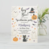 Spooky Schattigee 1e verjaardag uitnodiging | Hey (Staand voorkant)