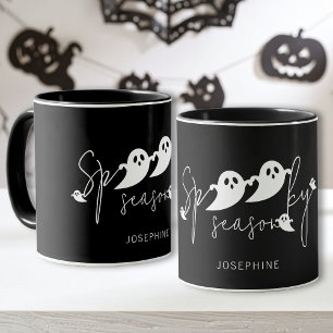 Spooky seizoenstekst en geesten met de naam Hallow Mok