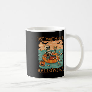 Spooky Summer Skeleton Wachten Op Halloween Koffiemok