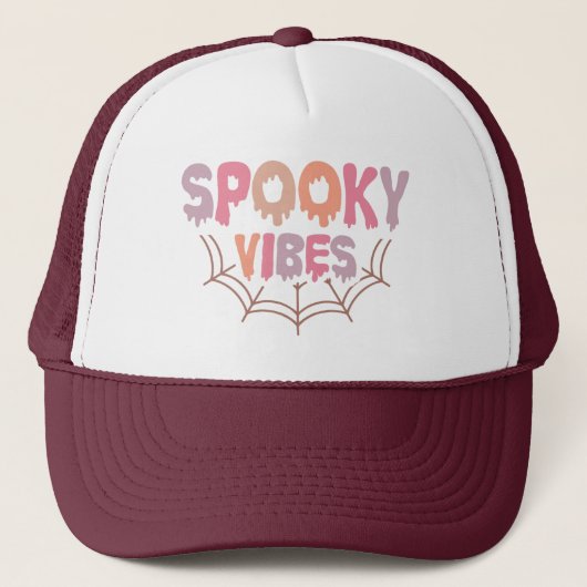 Spooky Vibes Trucker Pet (Voorkant)