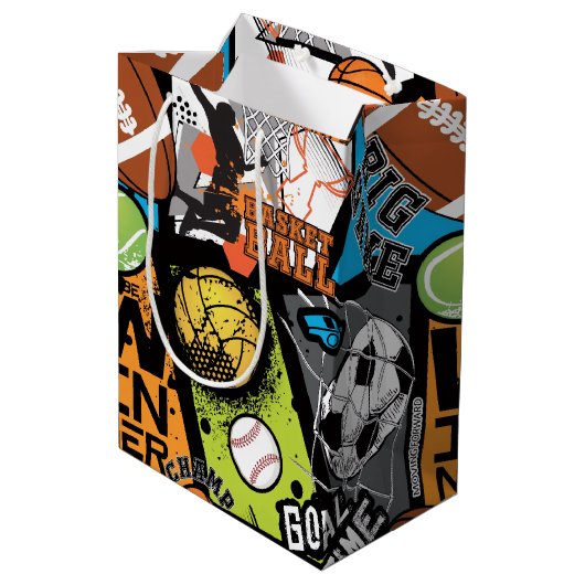 Sport Pattern With Balls Medium Cadeauzakje (Achterkant Gekanteld)