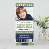 Sportticket verjaardagsfeestje uitnodigt kaart (Staand voorkant)