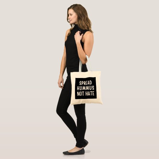 Spread Hummus not Hate Tote Bag (Voorkant (model))