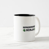 Spreadsheet ninja Two-Tone koffie-mok Tweekleurige Koffiemok (Voorkant rechts)