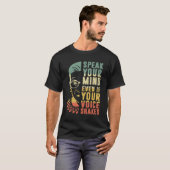 Spreek uw mening zelfs als uw stem RBG schaadt T-shirt (Voorkant volledig)