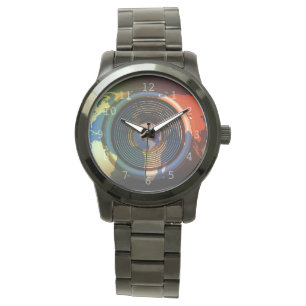 Spreker op een achtergrond van wereldkaart horloge