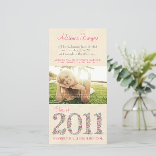 Spring Blossoms Class of 2011 Afstuderen PhotoCard Aankondiging (Staand voorkant)