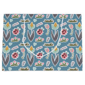 Spring Flowers and Ladybug Pattern Groot Cadeauzakje (Voorkant)