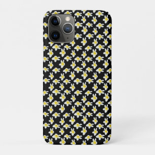 Spring Serenade: Gele Frangipanis op zwart, iPhone 11 Pro Hoesje