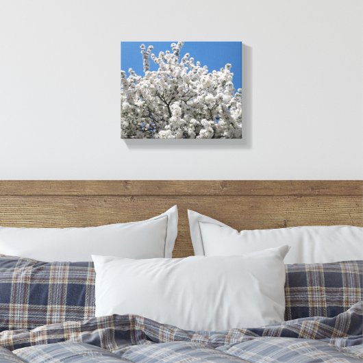 Spring Snow Crabapple Tree in Bloom Canvas Afdruk (Insitu (Slaapkamer))