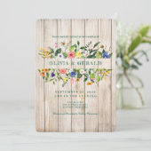 Spring Wildflowers on Wood Wedding Invitation  (Debout devant)