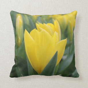 Spring Yellow Tulip Sierkussen