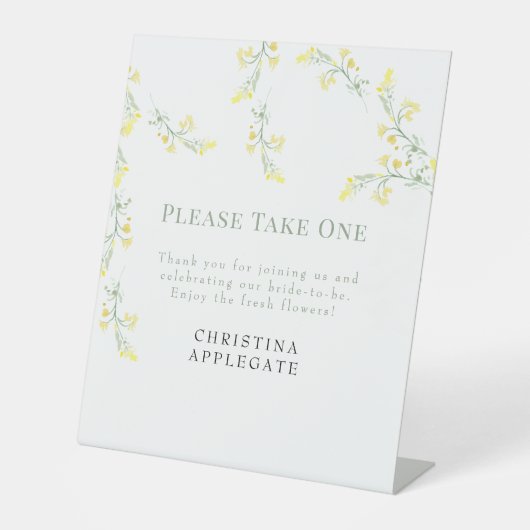 Spring Yellow Wildflower Vrijgezellenfeest Favor Reclamebord Met Voetstuk (Voorkant)