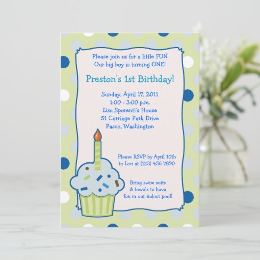 Sprinkle Cupcake 5x7 Boy 1st Birthday Uitnodiging (Staand voorkant)