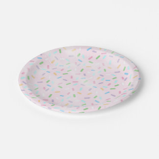 Sprinkles op roze bord, verjaardagsfeestje papieren bordje