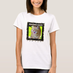 Spuwende nagels (licht) t-shirt