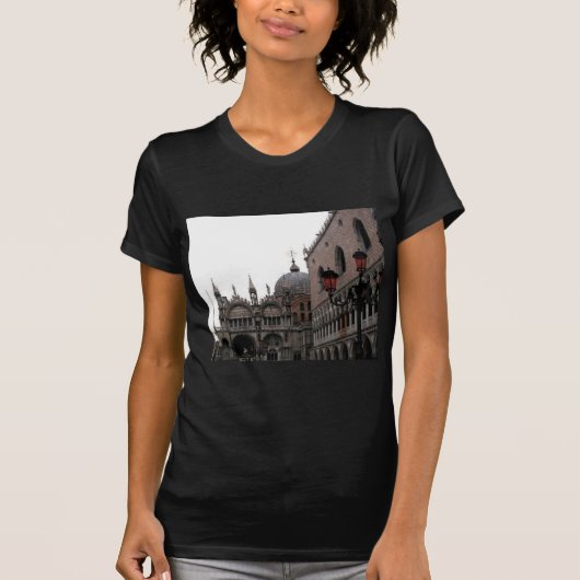 Square & Basilica of St Mark T-shirt (Voorkant)