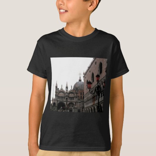 Square & Basilica of St Mark T-shirt (Voorkant)