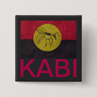 SQUARE KABI KABVAI IS BADGE - CRIMSON LETTERING. VIERKANTE BUTTON 5,1 CM