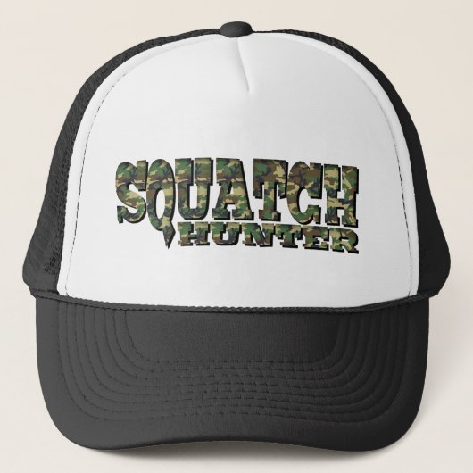 Squatch Hunter - Camo Pattern Trucker Pet (Voorkant)