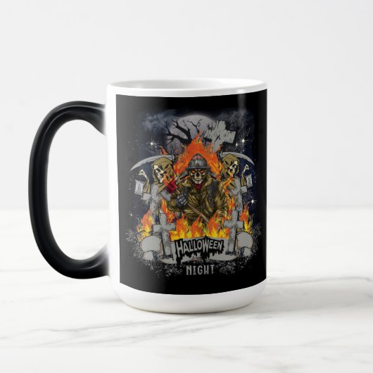 Squelette Effrayant Dans La Mug Halloween De Nuit (Gauche)