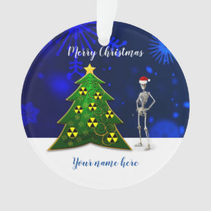 Squelette et sapin de Noël avec symboles de rayon