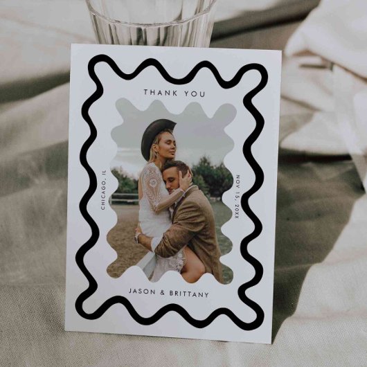 Squiggly Hand getrokken lijn witte bruiloft foto Bedankkaart