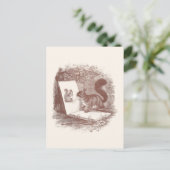 Squirrel Admires Sketch of Self Briefkaart (Staand voorkant)