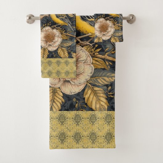 Squirrel and Yellow Canary with Flowers Pattern (En situation)