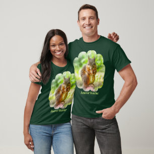 Squirrel Watcher Animal Painting Artwork Unisex T-shirt