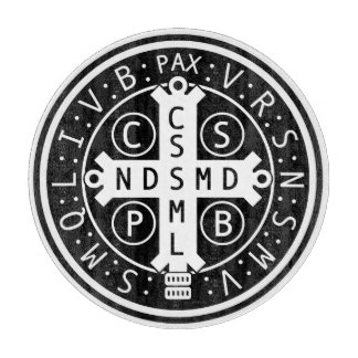 St. Benedict Medal Glass Cutting Board Snijplank