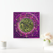 ST.GEORGE, BRONZE MEDALLION FLORAL CROWN VIERKANTE KLOK (Huis)