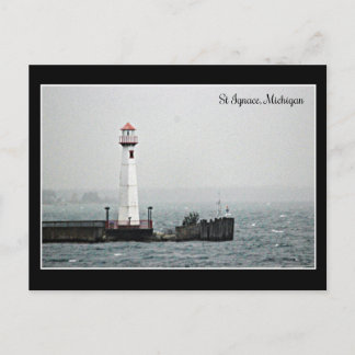 St Ignace Lighthouse in the Bay Briefkaart