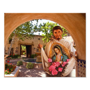 ST. JUAN DIEGO EN ONZE LADY OF GUADALUPE. FOTO AFDRUK