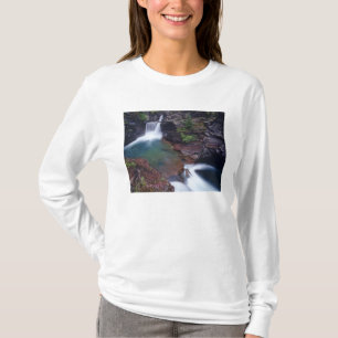 St Mary-watervallen in Glacier National Park in T-shirt