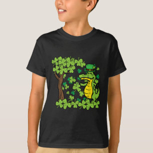 St Patrick Day Alligator Shamrock Saint Pattys Man T-shirt