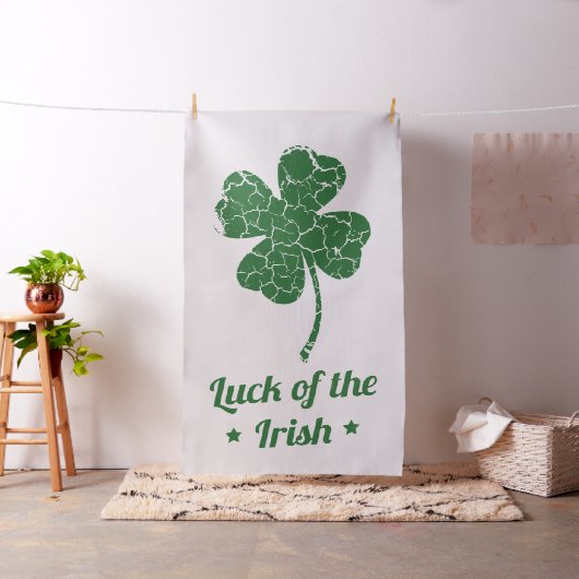 st patrick en tissu de clou (In Situ)