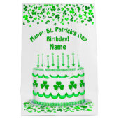 St Patrick's Day Birthday Cake Customizable Candle Medium Cadeauzakje (Achterkant)