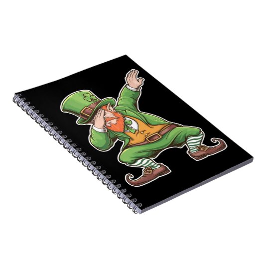 St Patricks Day Dab Dabbing Leprechaun in het groe Notitieboek (Rechterzijde)