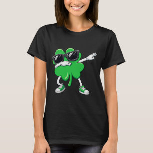 St Patricks Day Dabbing Shamrock Funny Boys Girls T-shirt