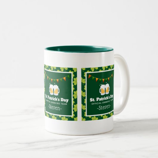 St. Patrick's Day Drink Team Clover Pattern Tweekleurige Koffiemok (Voorkant rechts)