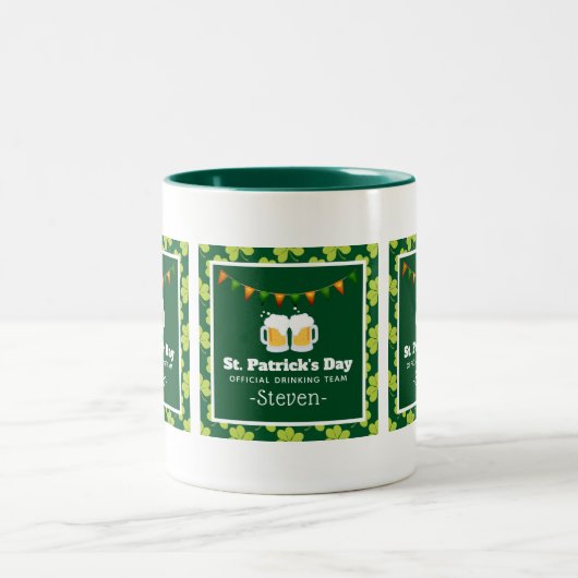 St. Patrick's Day Drink Team Clover Pattern Tweekleurige Koffiemok (Center)