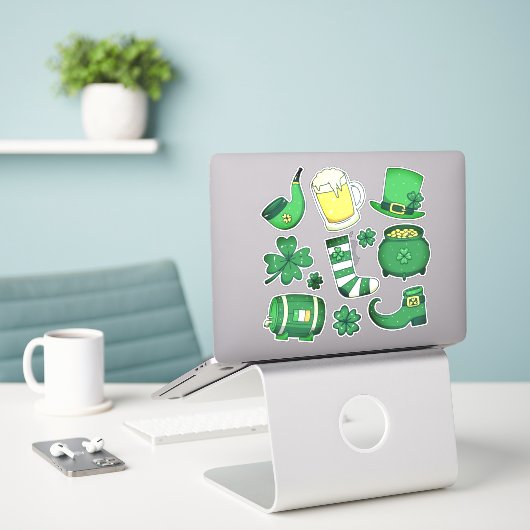 St. Patrick's Day Fun Green Craft Sticker (Laptop op bureau)