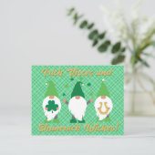 St Patrick's Day Gnome Kisses en Shamrock Briefkaart (Staand voorkant)
